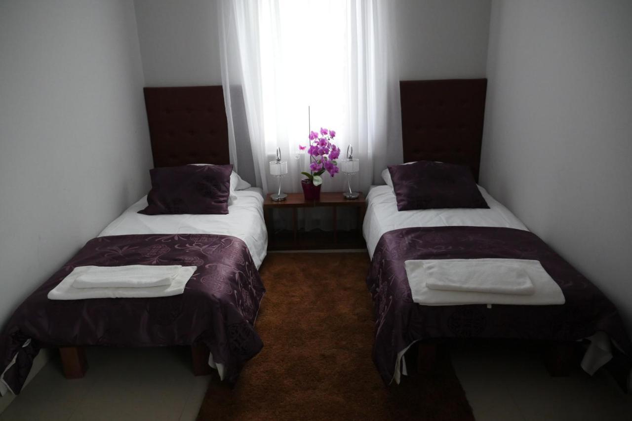 Aparthotel Belweder à Porosły Chambre photo