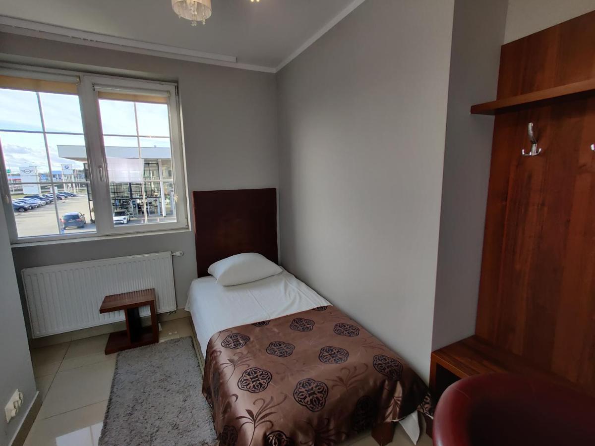 Aparthotel Belweder à Porosły Extérieur photo
