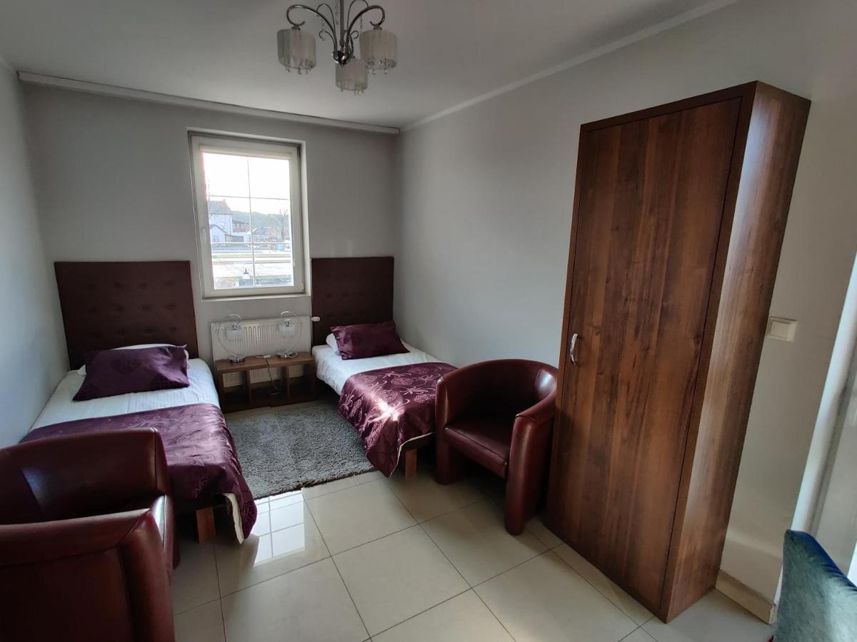 Aparthotel Belweder à Porosły Extérieur photo